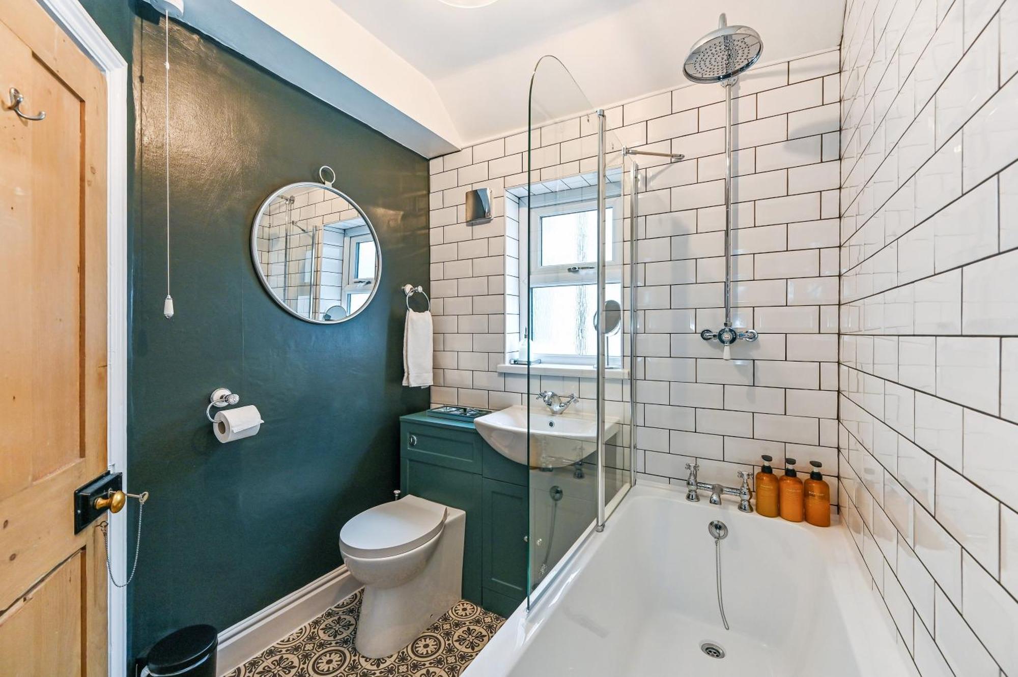 Вилла Beautiful Townhouse, Great Location - Pet Friendly Кардифф Экстерьер фото